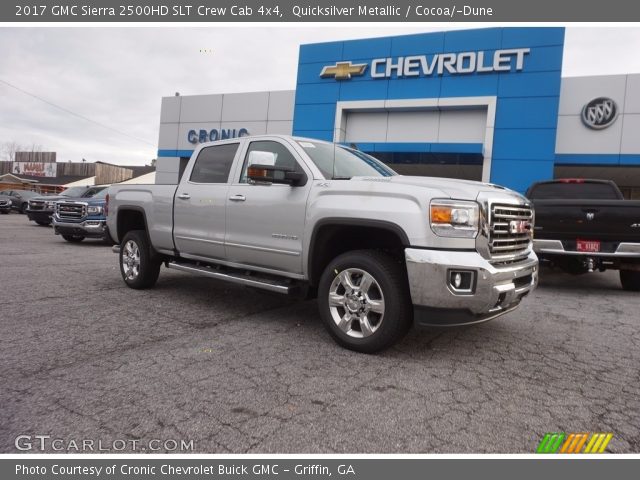 2017 GMC Sierra 2500HD SLT Crew Cab 4x4 in Quicksilver Metallic