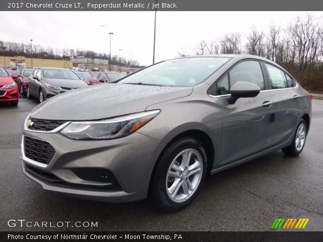 2017 Chevrolet Cruze LT in Pepperdust Metallic