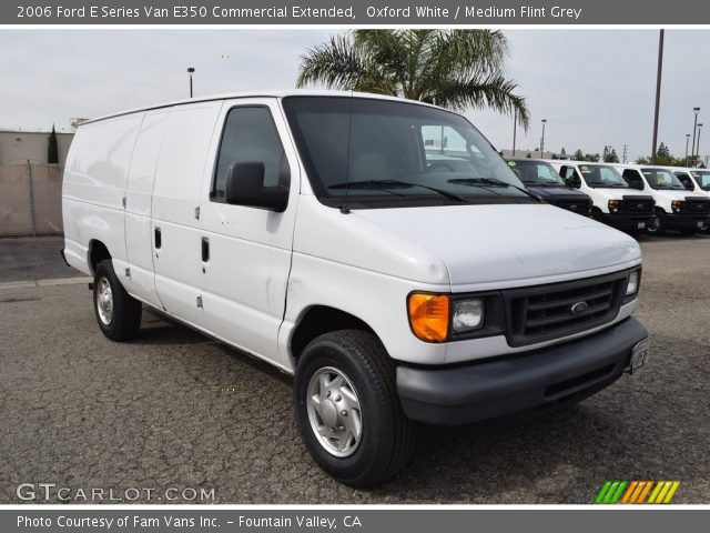 2006 Ford E Series Van E350 Commercial Extended in Oxford White