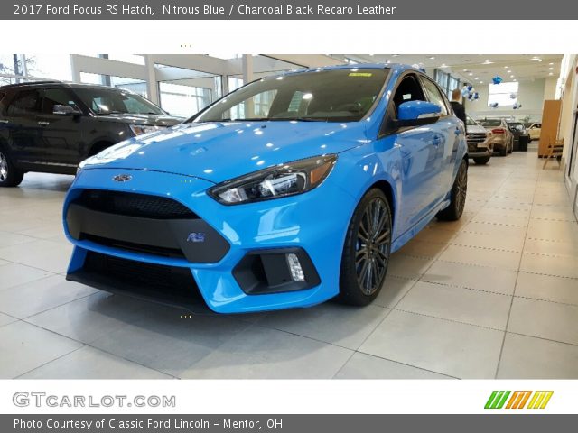 2017 Ford Focus RS Hatch in Nitrous Blue