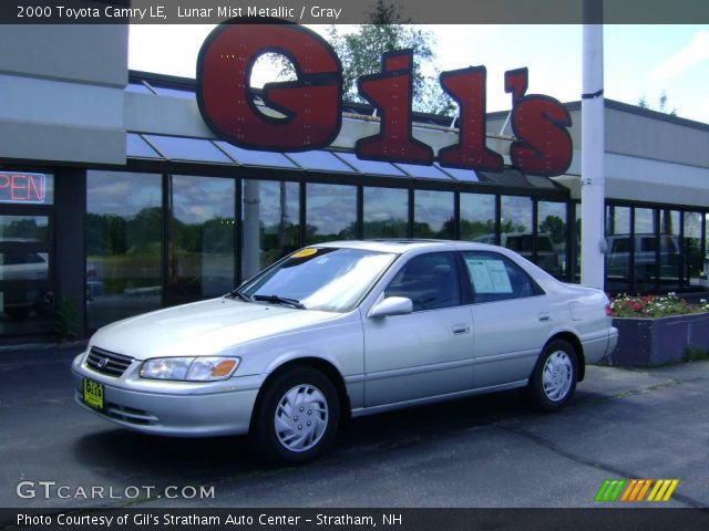 2000 Toyota Camry LE in Lunar Mist Metallic