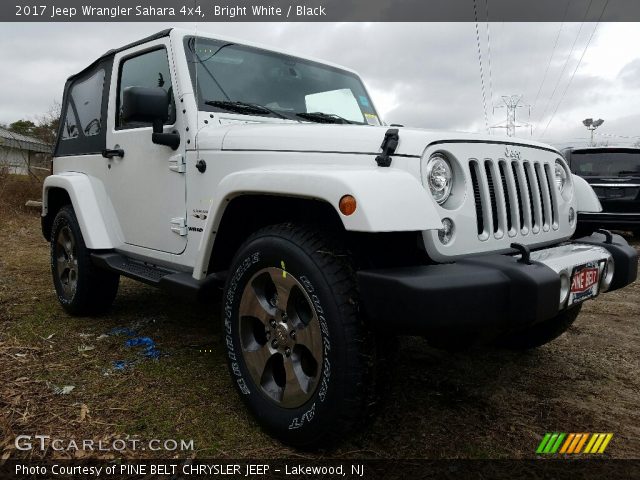 2017 Jeep Wrangler Sahara 4x4 in Bright White