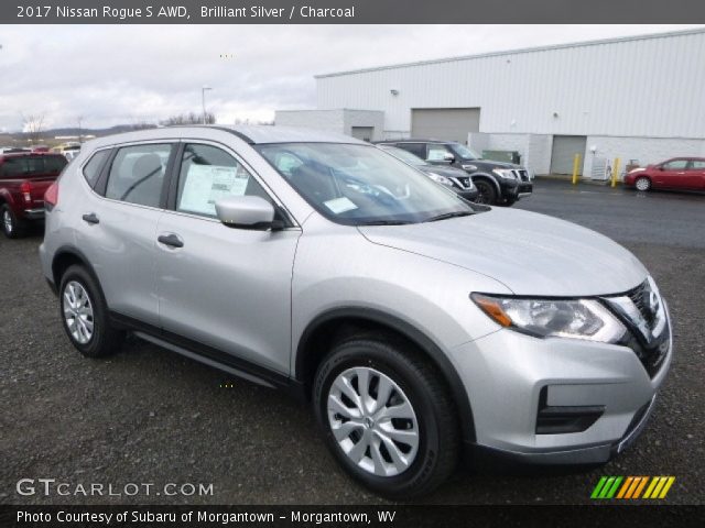 2017 Nissan Rogue S AWD in Brilliant Silver