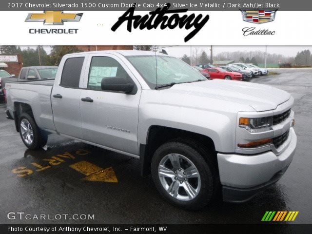 2017 Chevrolet Silverado 1500 Custom Double Cab 4x4 in Silver Ice Metallic