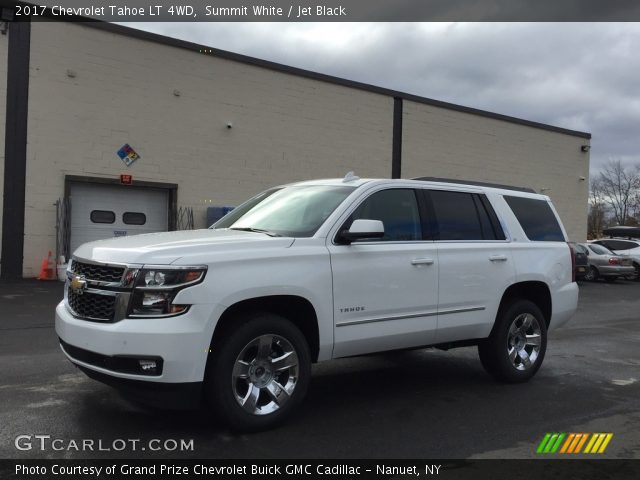 2017 Chevrolet Tahoe LT 4WD in Summit White