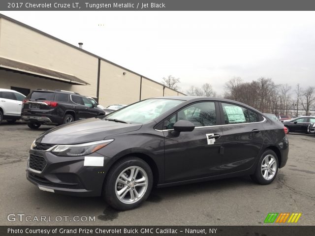 2017 Chevrolet Cruze LT in Tungsten Metallic