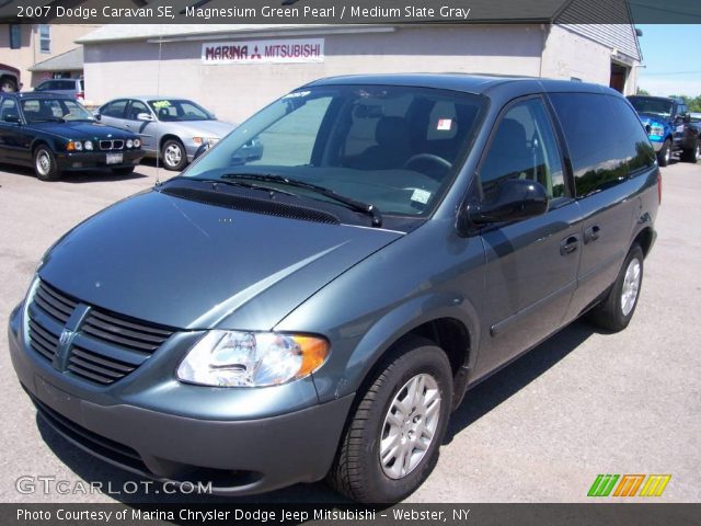 2007 Dodge Caravan SE in Magnesium Green Pearl