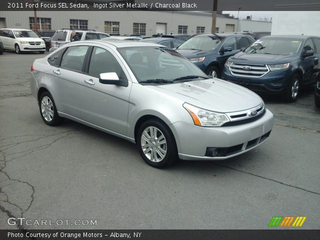 2011 Ford Focus SEL Sedan in Ingot Silver Metallic