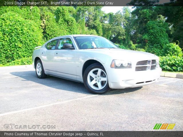 2009 Dodge Charger SXT in Bright Silver Metallic