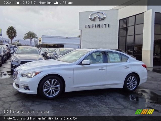 2014 Infiniti Q 50 3.7 in Moonlight White