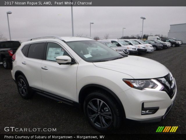 2017 Nissan Rogue SL AWD in Pearl White