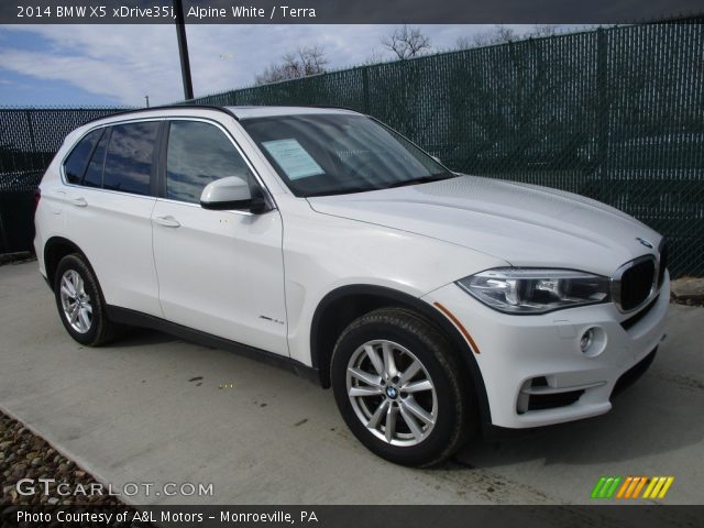 2014 BMW X5 xDrive35i in Alpine White