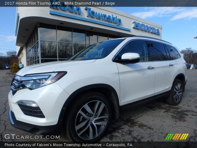 2017 Honda Pilot Touring AWD in White Diamond Pearl