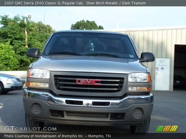 2007 GMC Sierra 1500 Classic SL Regular Cab in Silver Birch Metallic