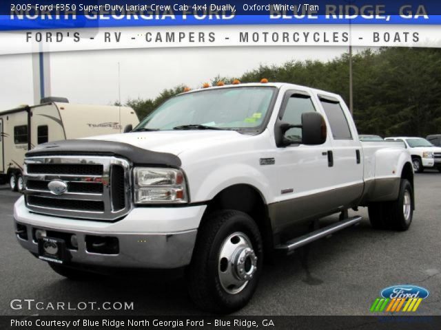 2005 Ford F350 Super Duty Lariat Crew Cab 4x4 Dually in Oxford White