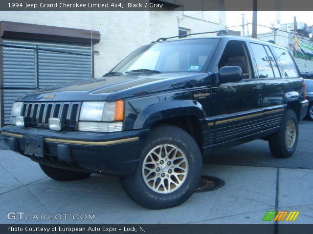 1994 Jeep Grand Cherokee Limited 4x4 in Black