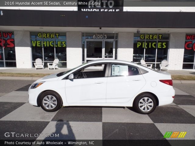 2016 Hyundai Accent SE Sedan in Century White