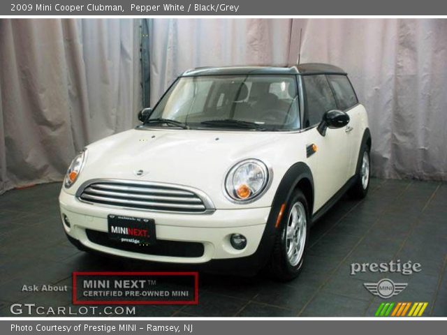 2009 Mini Cooper Clubman in Pepper White