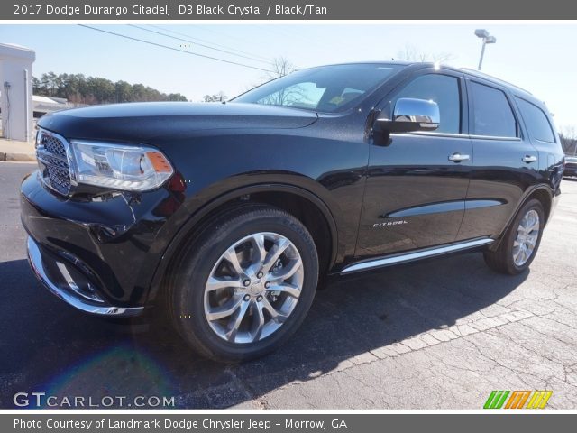 2017 Dodge Durango Citadel in DB Black Crystal