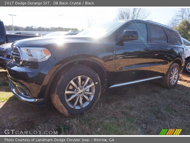 2017 Dodge Durango SXT in DB Black Crystal