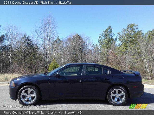 2011 Dodge Charger SE in Pitch Black