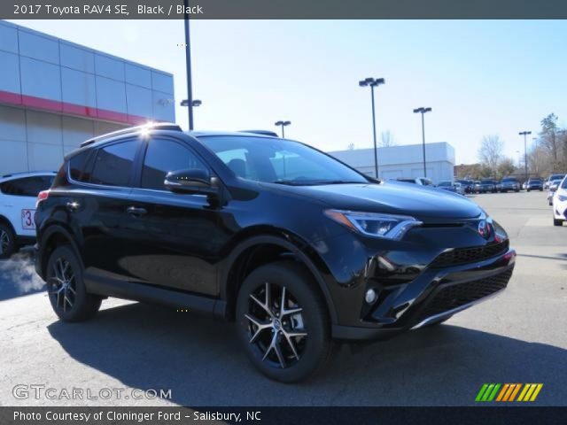 2017 Toyota RAV4 SE in Black