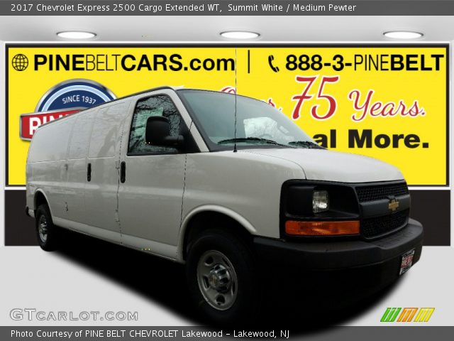 2017 Chevrolet Express 2500 Cargo Extended WT in Summit White