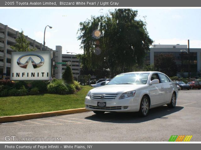 2005 Toyota Avalon Limited in Blizzard White Pearl