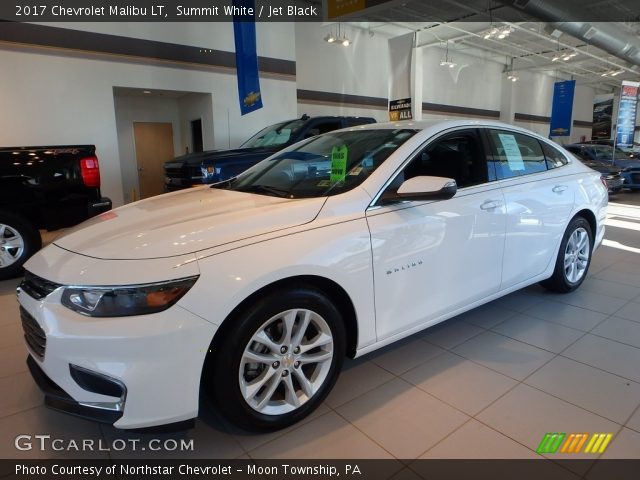 2017 Chevrolet Malibu LT in Summit White