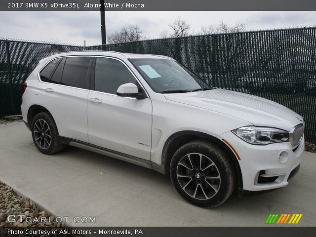 2017 BMW X5 xDrive35i in Alpine White