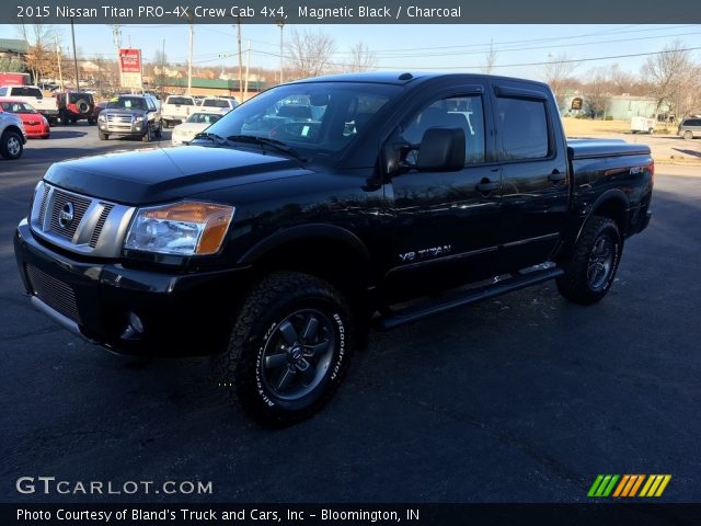 2015 Nissan Titan PRO-4X Crew Cab 4x4 in Magnetic Black