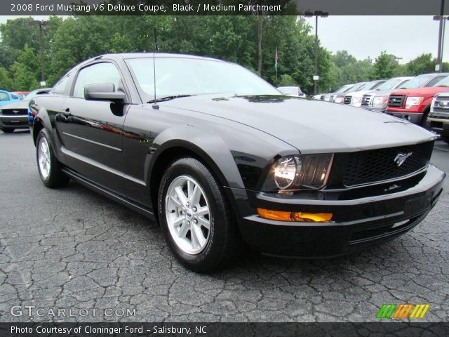 2008 Ford Mustang V6 Deluxe Coupe in Black