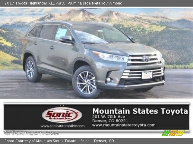 2017 Toyota Highlander XLE AWD in Alumina Jade Metallic