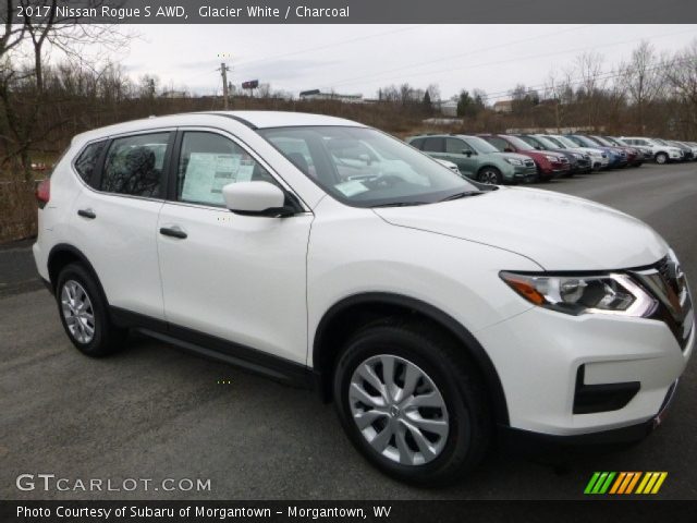 2017 Nissan Rogue S AWD in Glacier White