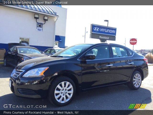2014 Nissan Sentra S in Super Black