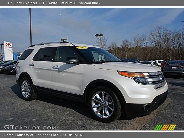 2015 Ford Explorer XLT in White Platinum