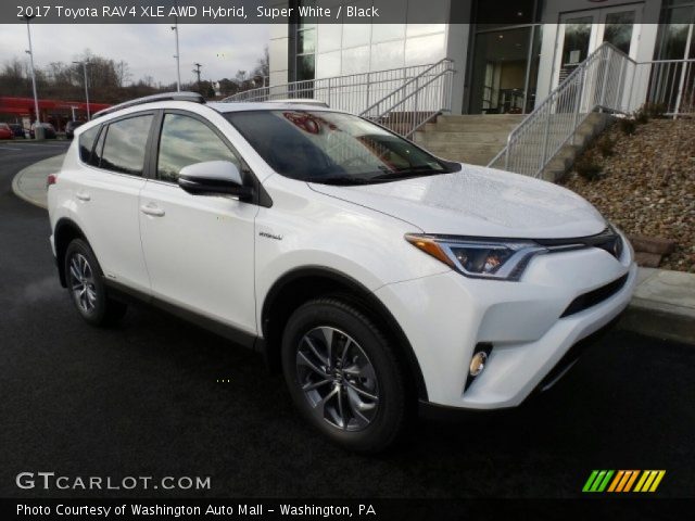 2017 Toyota RAV4 XLE AWD Hybrid in Super White