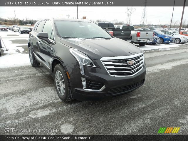 2017 Cadillac XT5 Luxury in Dark Granite Metallic