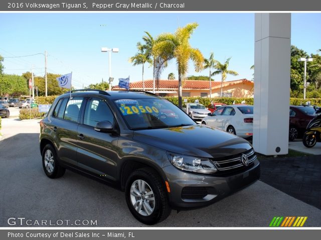 2016 Volkswagen Tiguan S in Pepper Gray Metallic
