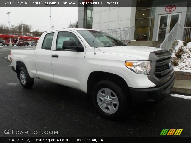2017 Toyota Tundra SR Double Cab 4x4 in Super White