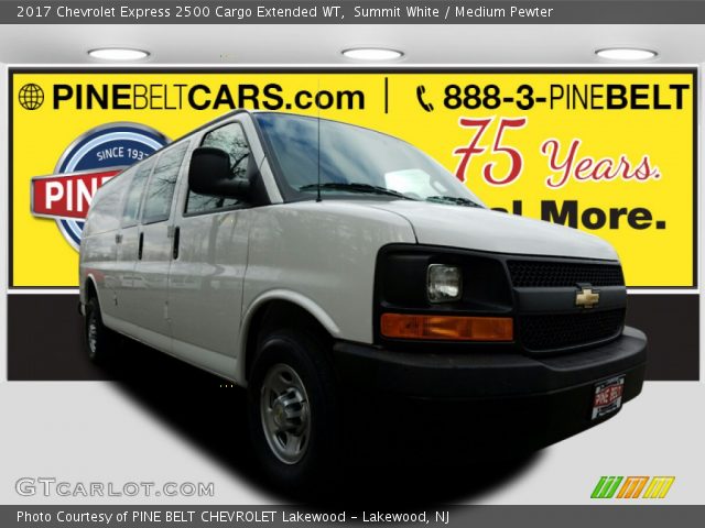 2017 Chevrolet Express 2500 Cargo Extended WT in Summit White