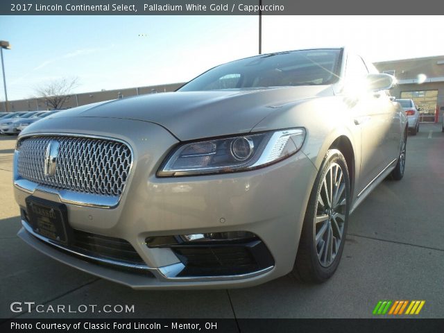2017 Lincoln Continental Select in Palladium White Gold