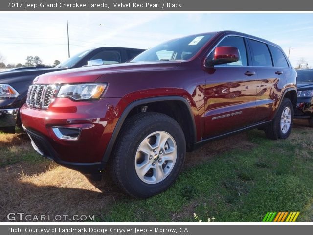 2017 Jeep Grand Cherokee Laredo in Velvet Red Pearl