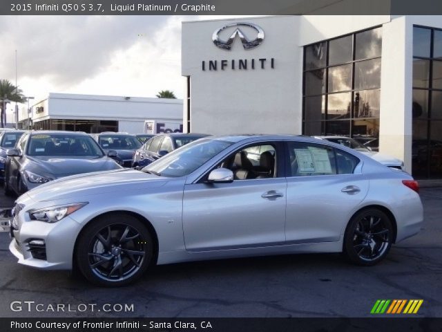 2015 Infiniti Q50 S 3.7 in Liquid Platinum