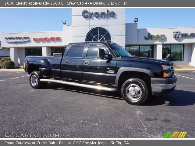 2006 Chevrolet Silverado 3500 LT Crew Cab 4x4 Dually in Black