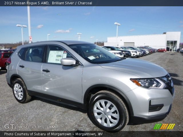 2017 Nissan Rogue S AWD in Brilliant Silver