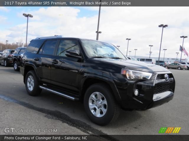 2017 Toyota 4Runner SR5 Premium in Midnight Black Metallic