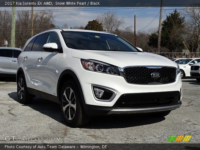 2017 Kia Sorento EX AWD in Snow White Pearl