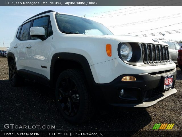 2017 Jeep Renegade Latitude 4x4 in Alpine White