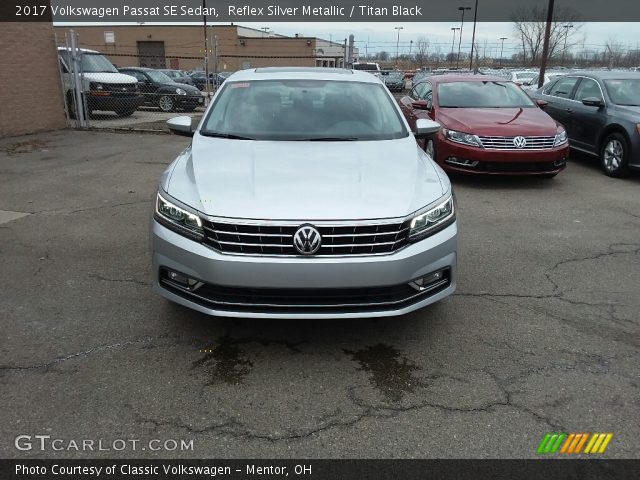 2017 Volkswagen Passat SE Sedan in Reflex Silver Metallic